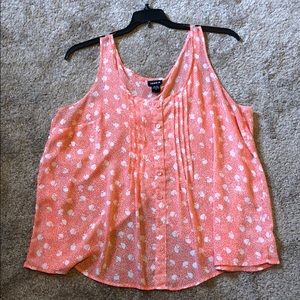 Torrid open back blousy tank